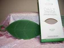Daily Concepts Leaves of Life Silicone Body Scrubber Scrubby Exfoliate Spa Bath