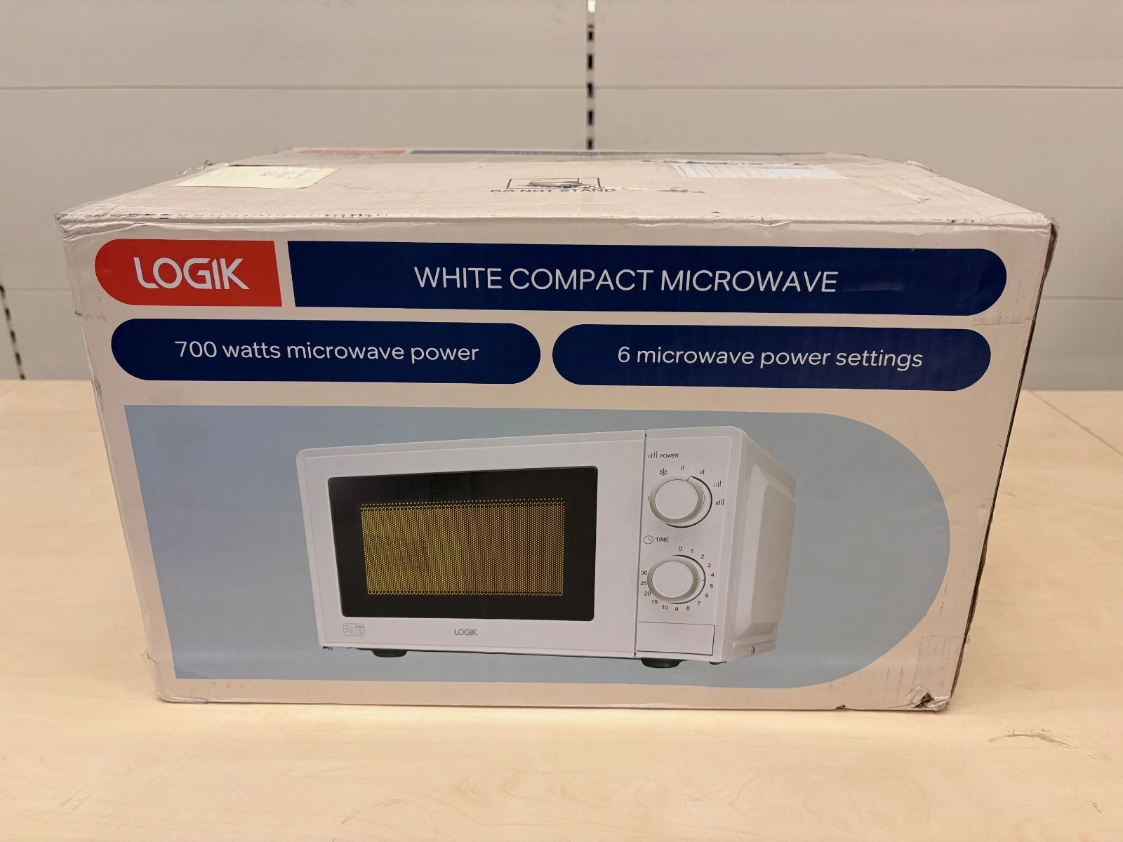 LOGIK LMW24 Compact Solo Microwave - White