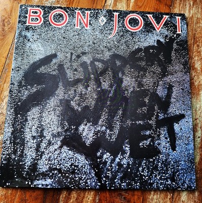 BON JOVI Slippery When Wet Vinyl LP Schallplatte Original U.K.  Ausgabe aus 1986