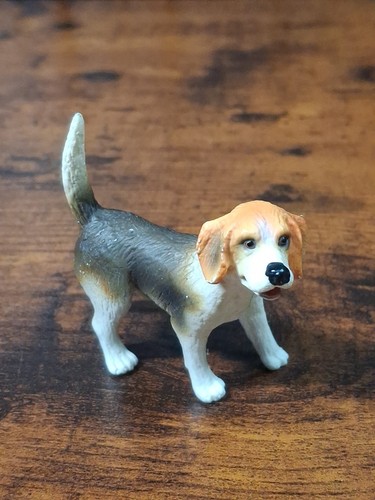 Vintage - Beagle Henry (Bullyland) Figurine Plastic Resin