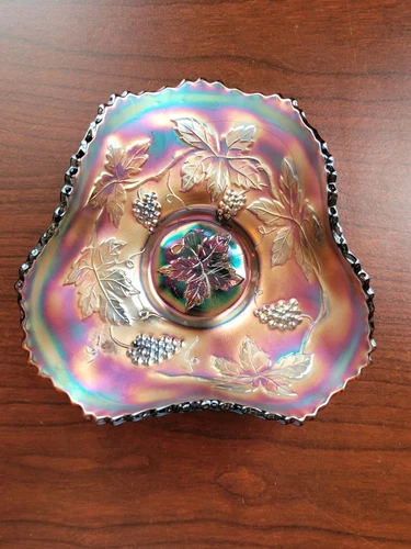 Pretty Amethyst Fenton Carnival Glass Vintage Small Tri Corner Bowl