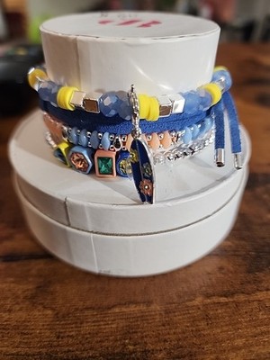 BBP5788 Surf's Up and Shimmer 4 Bracelets with A Surf Borad Charm With Box