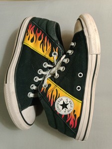 black high top converse junior size 5