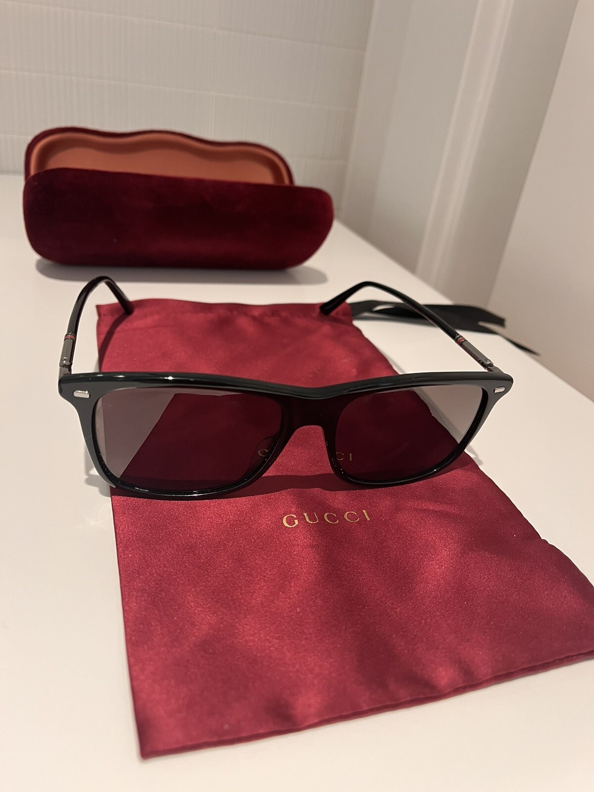 Gucci Sunglasses  Rectangular rounded side Shape … - image 2