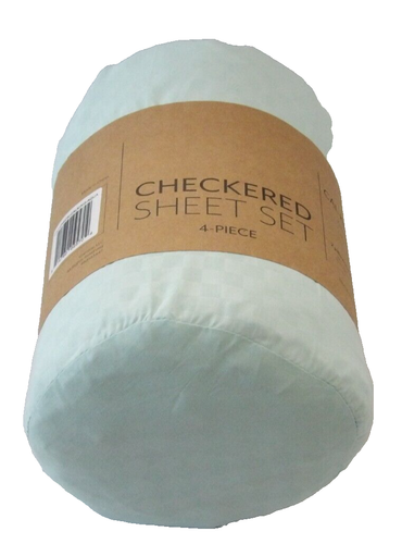 ienjoy Home 4 Piece Bed Sheet Set Embossed Checkered Pattern Aqua CAL KING - Picture 2 of 9