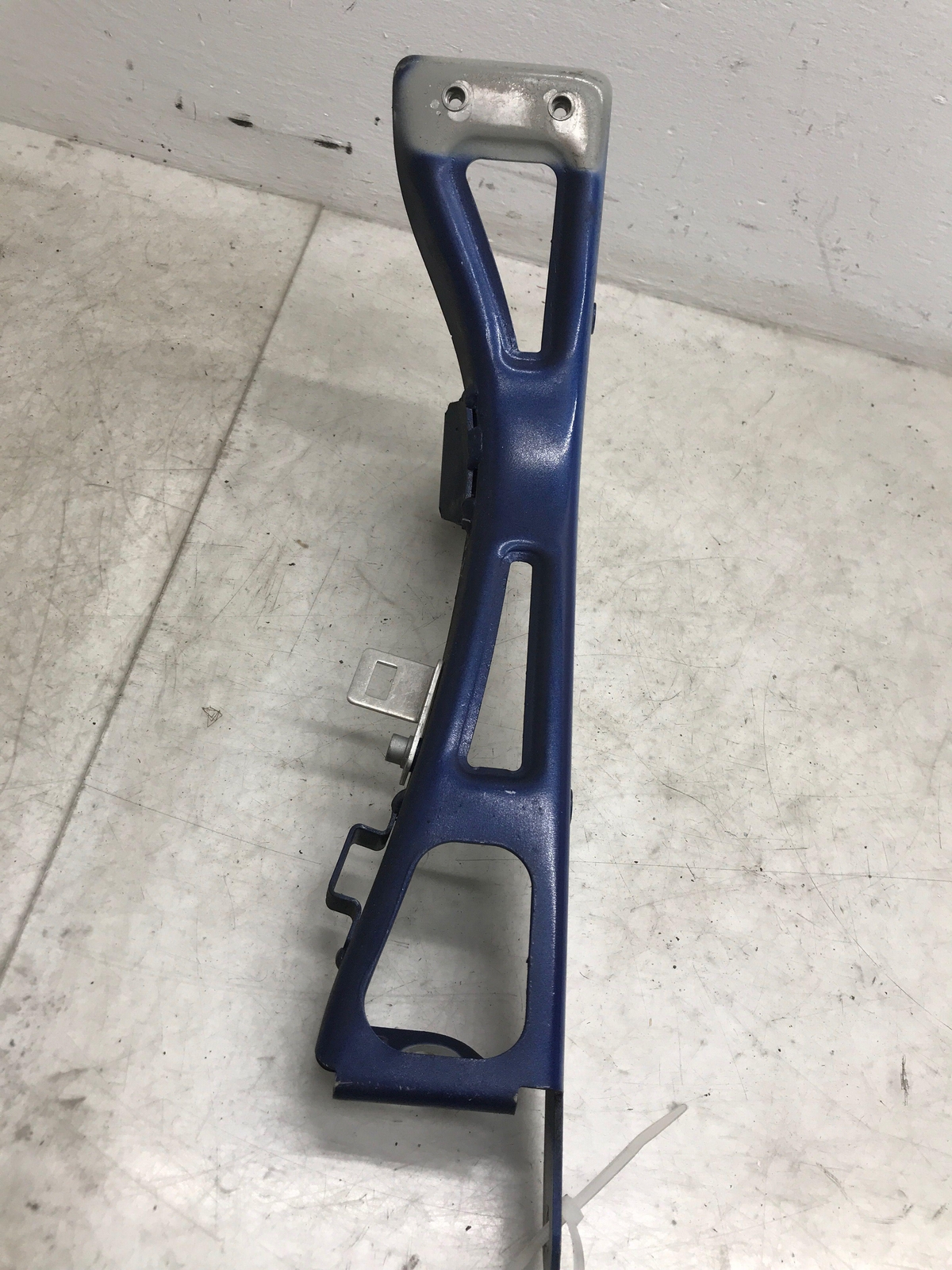 2017-2020 FERRARI GTC4LUSSO LEFT FRONT REARWARD TRELLIS CROSS ARM 83783400 OEM