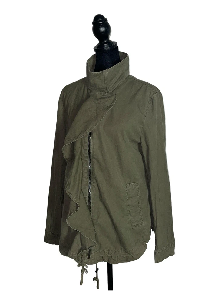 Banana Republic Green Ruffle Utility Jacket Women’s Size Medium - Image 4 of 4