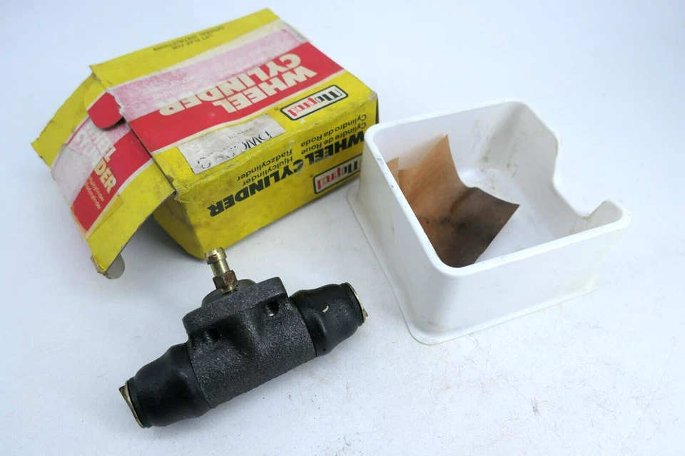 Audi 50 74-78 80 74 VW Golf MK1 74 Passat Scirocco Jetta cilindro de rueda DWC313 Foto 2 de 3