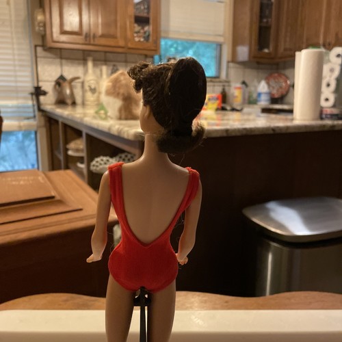 Vintage Barbie Brunette Ponytail #5 Doll W/ Red Swimsuit - Picture 12 of 17