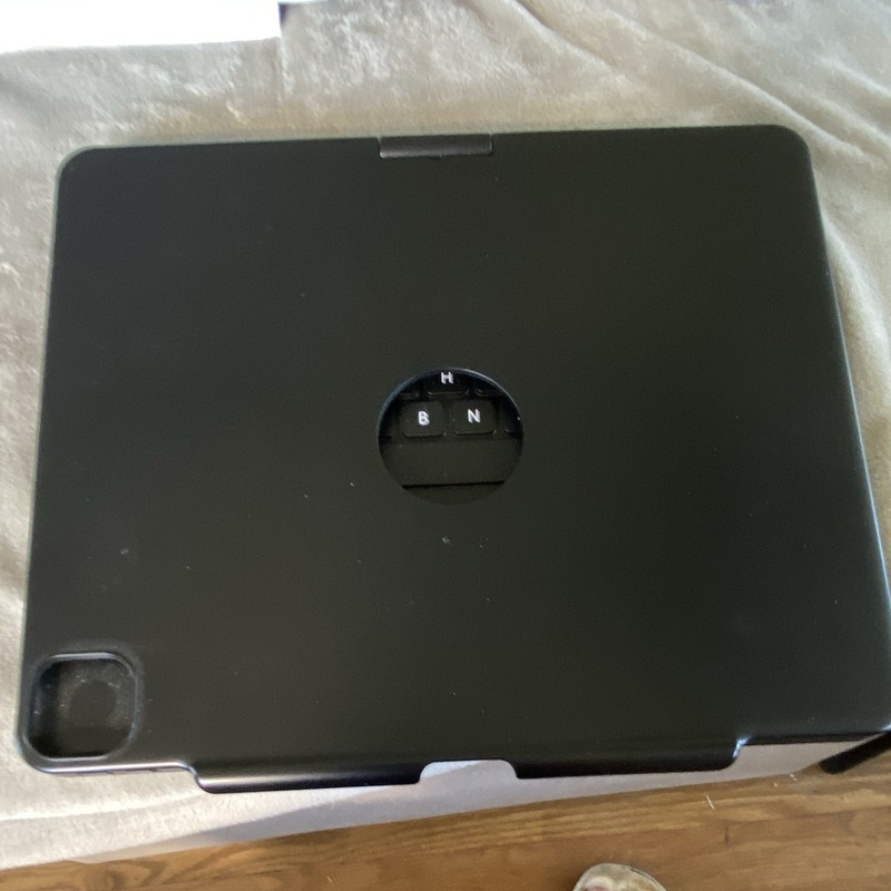 iPad Pro keyboard / case
