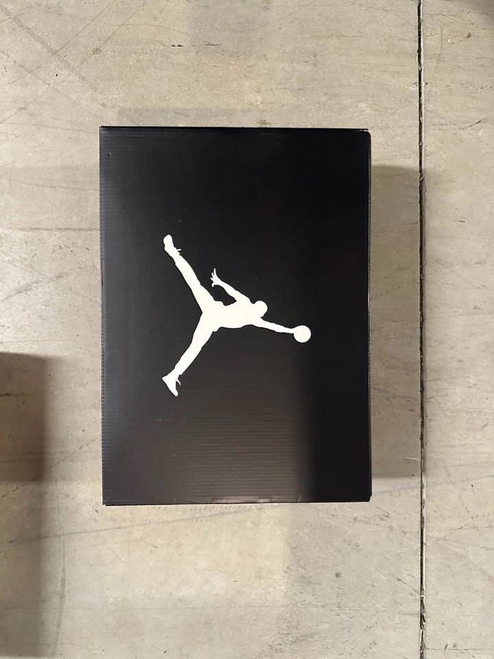 Talla US 13/UK 12 - Suelas Air Jordan Prime 5 Wolf Gris y Blanco Foto 3 de 4