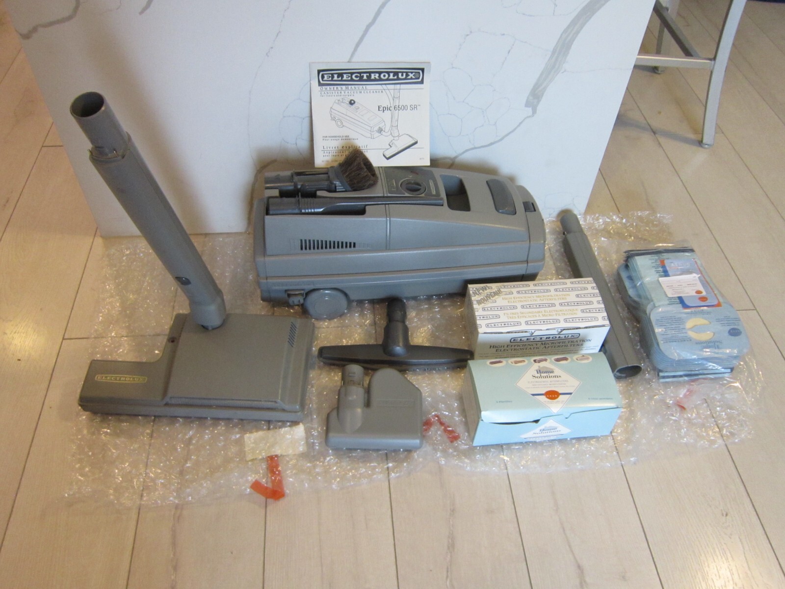 Electrolux Epic 6500 SR Canister Vacuum Works with accessories eBay