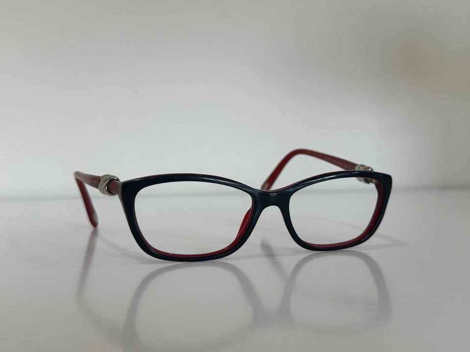 Marco óptico de gafas rojas ojo de gato Tiffany & Co. TF 2074 8156 54-16-135 Foto 3 de 4
