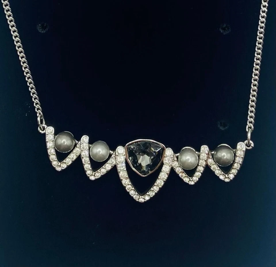 Fantástico collar de perlas de cristal gris chapado en rodio Swarovski 5230612 Foto 2 de 2