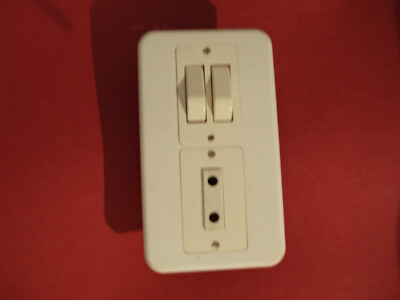 Interrupteur, va-et-vient ou poussoir double touche Appareillage Saillie complet - Blanc - particulier
