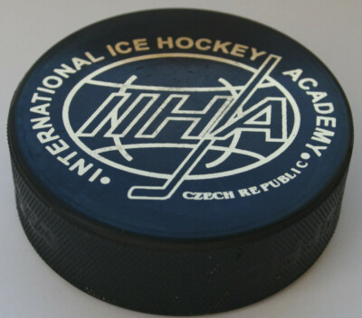 PUCK IIHA INTERNATIONAL ICE HOCKEY ACADEMY CZECH REPUBLIC