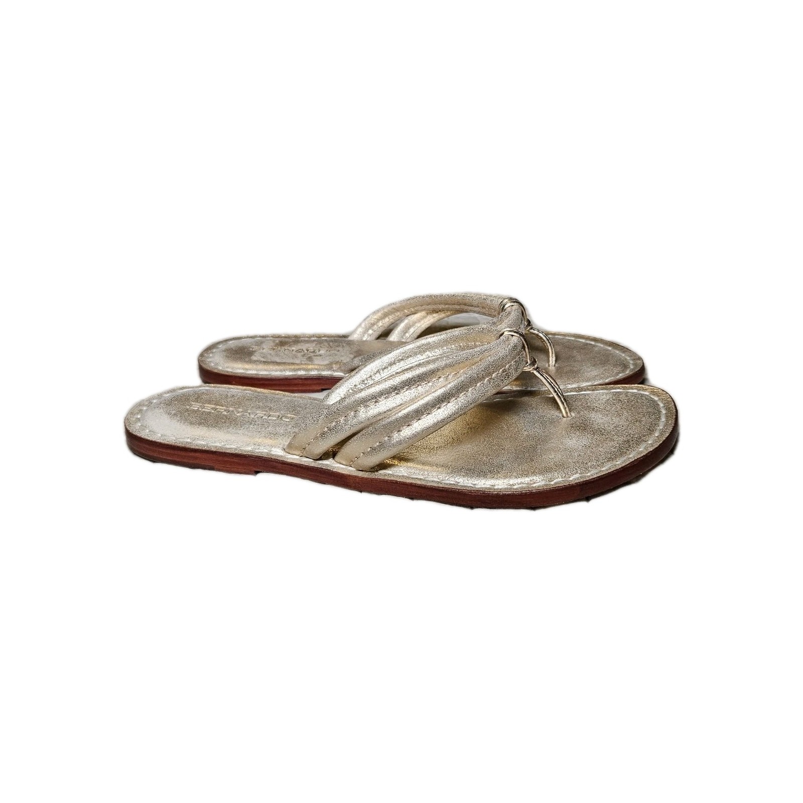 Bernardo Women's Miami Thong Sandal Leather Distressed Platinum Gold Size 7.5