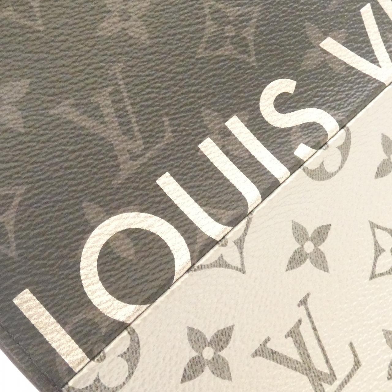 Authentic LOUIS VUITTON Monogram Split Pochette V… - image 4