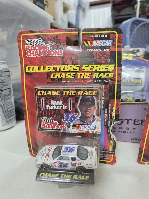 Racing Champions Chase the Race 1:64 NASCAR 2000 Hank Parker Jr #36 GNC Chevy