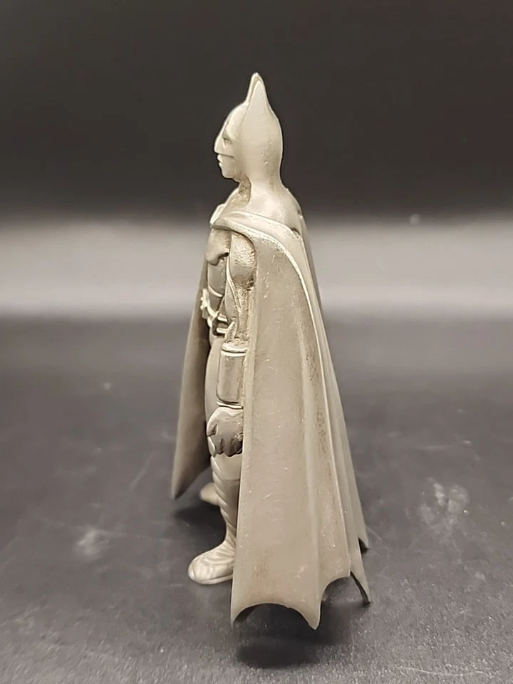 Vintage Batman Pewter Figurine TM & 1992 DC NC NO BOX - Image 2 of 4