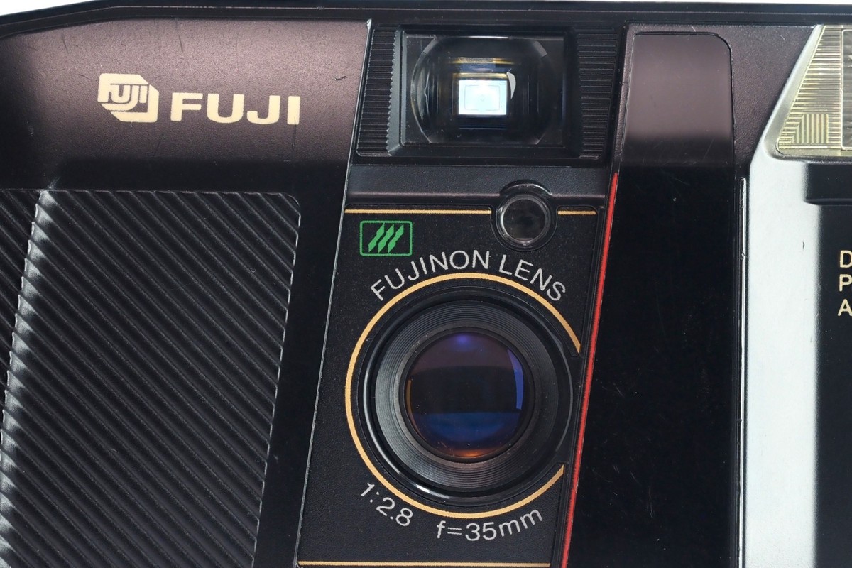Fuji Cardia HITE Date 35mm Film Camera Fujinon F2.8 Prewinding