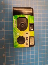 Fujifilm QuickSnap 35mm Single Use Disposable Film Camera Expired 2012 3 Shots