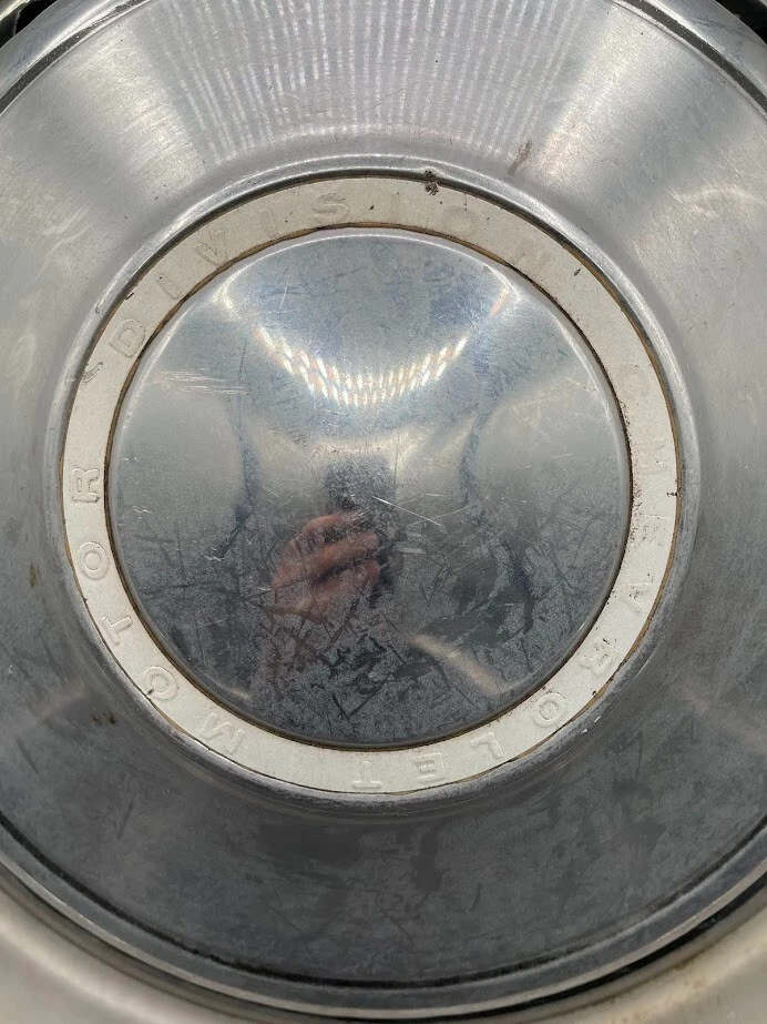 Calota única 1968-1971 Chevrolet Impala Van Nova aro tampa de roda 14" - Imagem 2 de 4