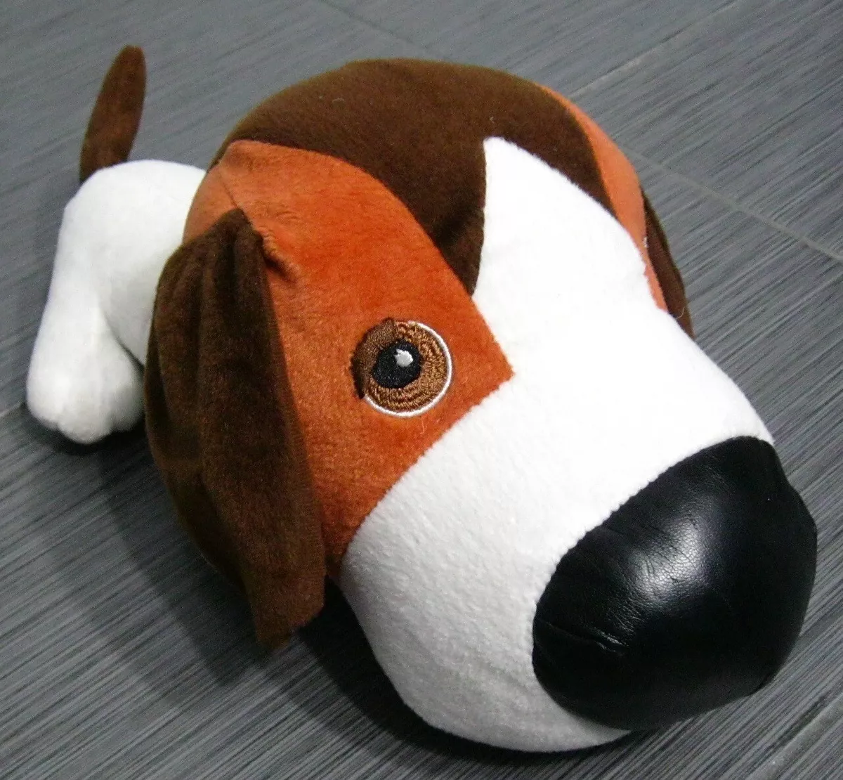 Vintage Singi Dog plush Beagle Lays Flat Brown Black ears nose -   Portugal