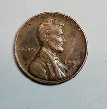 1959 D Lincoln Penny - "L" on Edge