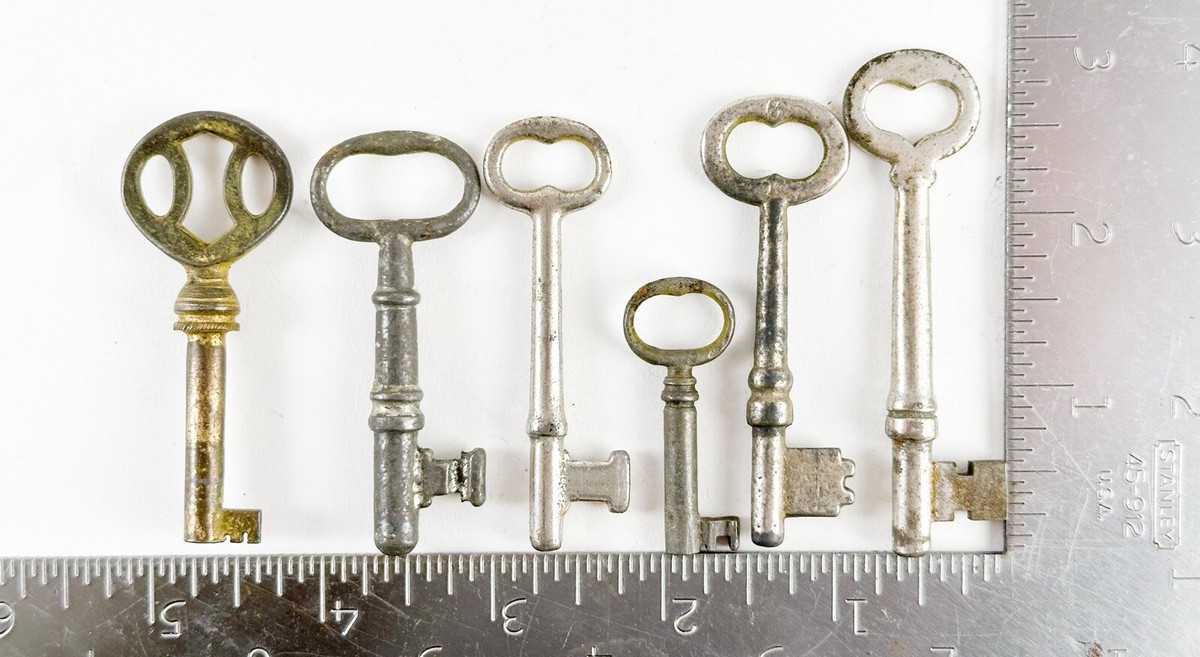 Antique Skeleton Key Identification