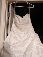 wedding dresses size 10 strapless