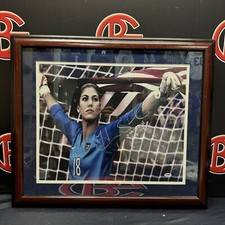 Hope Solo Cards, Rookie Cards and Autograph Memorabilia Buying Guide 33
