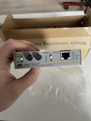 Allied Telesyn AT-MC101XL Fast Ethernet Media Converter inkl. Netzteil in OVP