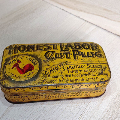 Honest Labor Cut Plug Pipe Tobacco Tin R.A. Patterson Tobacco Co. Richmond VA