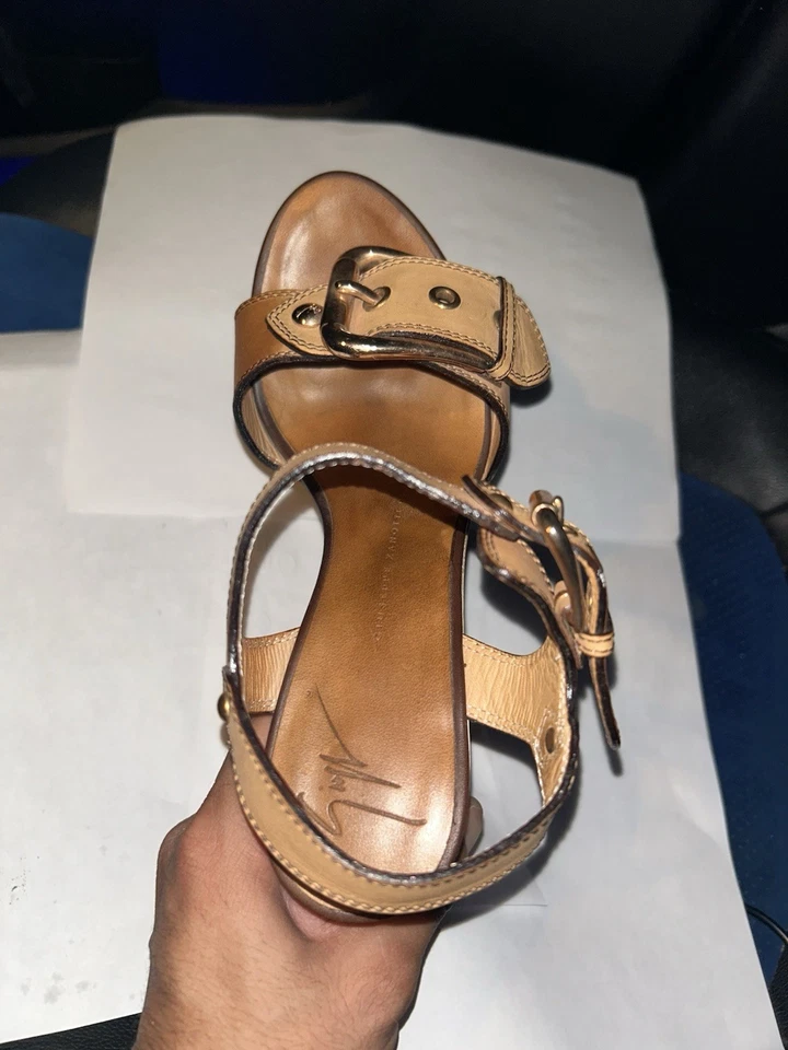 Tacones para mujer Giuseppe Zanotti Foto 4 de 4