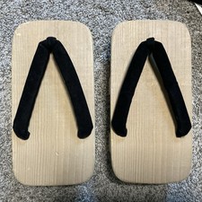 Man Japanese wooden clog, known as GETA YUKATA kimono Sandals
