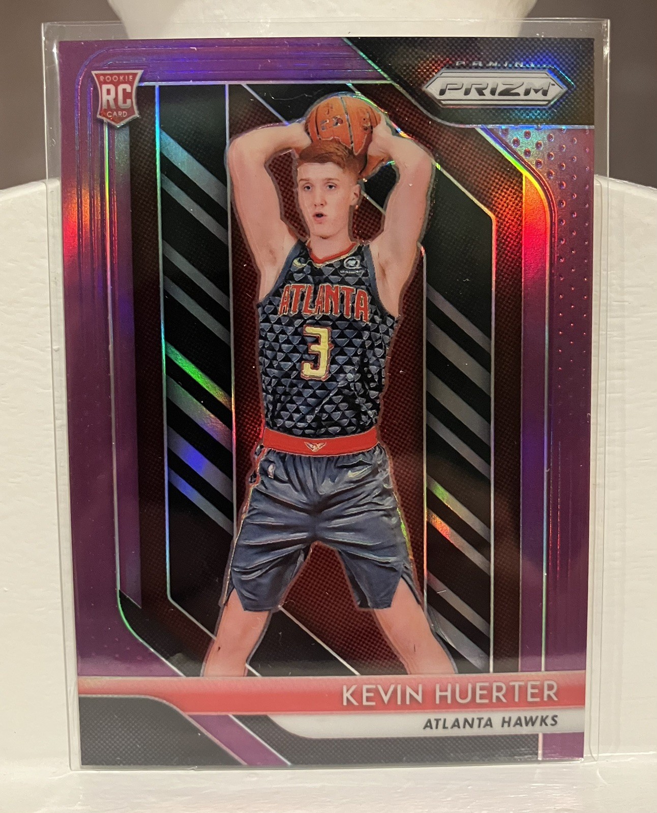 2018-19 Panini Prizm purple prizm Kevin Huerter #68 Rookie RC /75 SP NBA