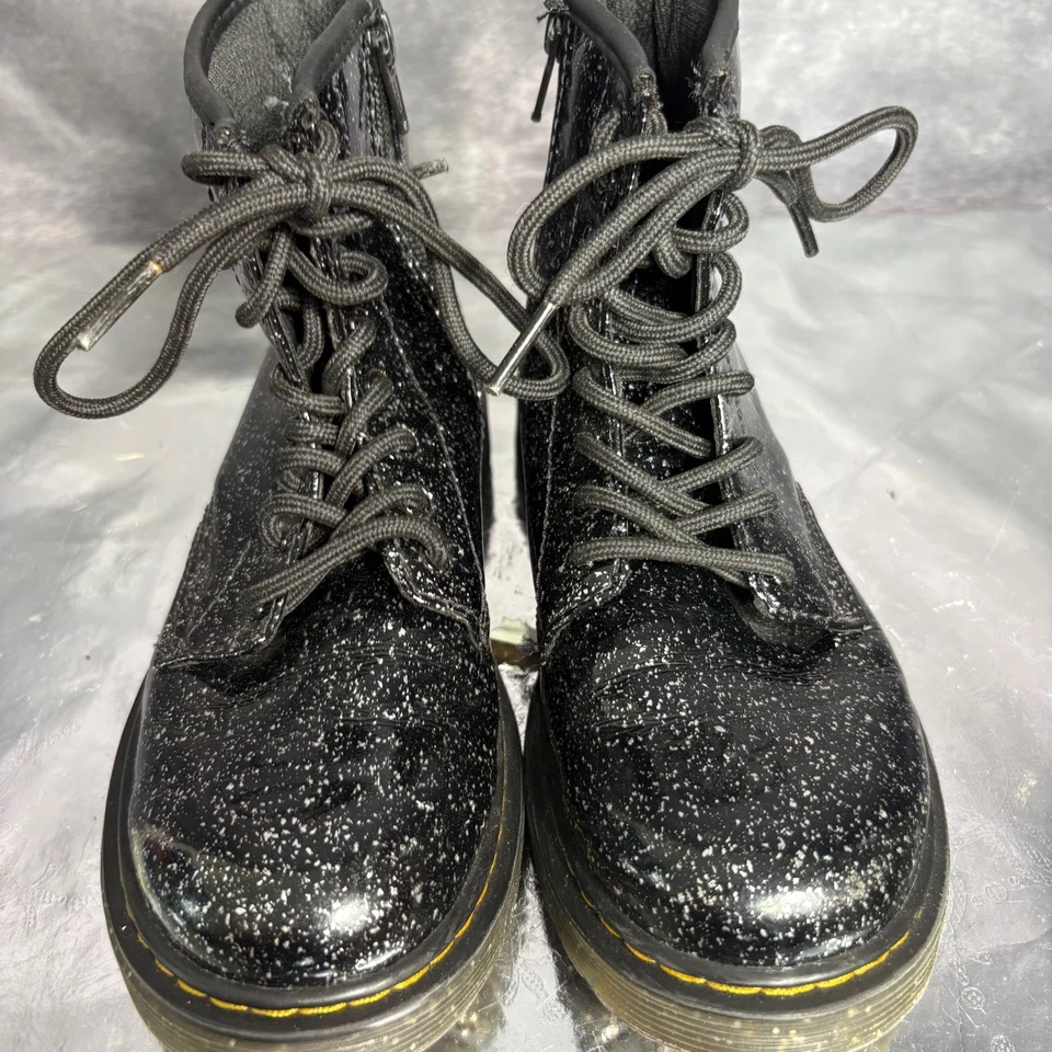 Dr Martens 1460J Botas Niñas 3 Negro Brillo Cuero Airwair Cremallera Con Cordones Foto 3 de 4