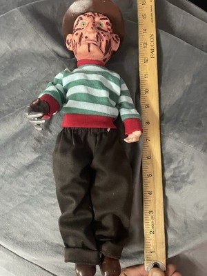 CUSTOM 14.5  FREEDY KRUEGER  TALKING FIGURE EVIL LAUGH SEE VIDEO