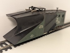 Tri-ang R138 OO Gauge Transcontinental Snow Plough TR53427