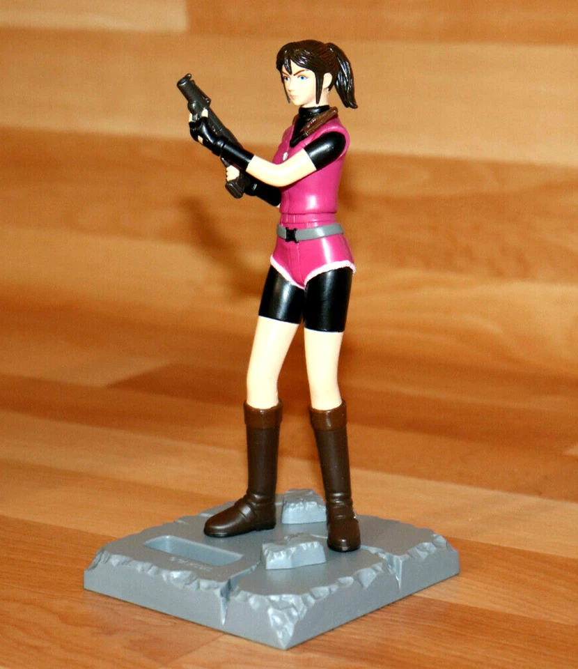 Resident Evil 2 Biohazard Claire Redfield Statue Rare Action Figure Capcom - Image 4 of 4