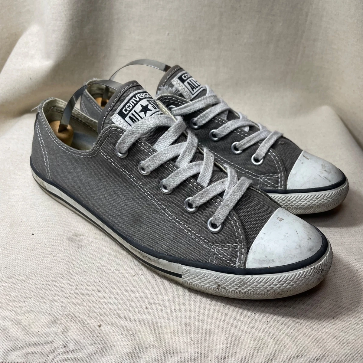 Canvas Converse Dainty Low Lace Up Shell Toe Flat Sneaker Size 7 | eBay