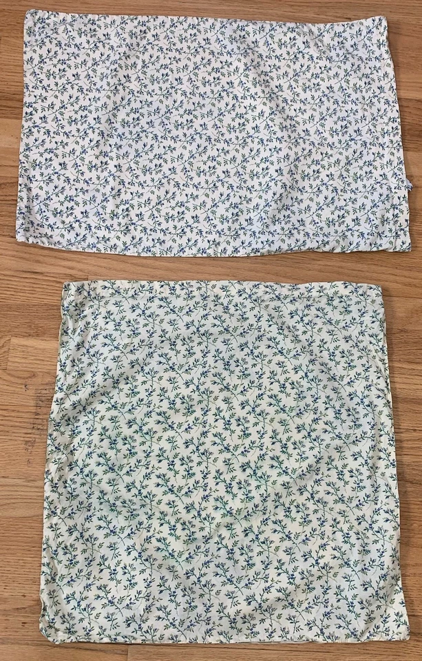 Lote 2 Fundas de Almohada Cornell Reversibles Florales Púrpura Verde Crema Abril Foto 2 de 4