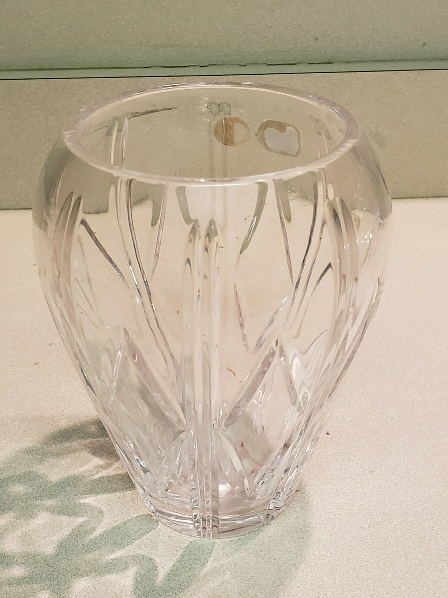 Bohemia Crystal Hand Cut Design 24% PbO Vase Made In Czech