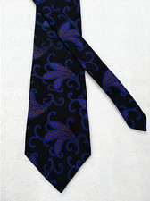 1073 ) CLAIBORNE MEN'S TIE 100% SILK MADE IN USA