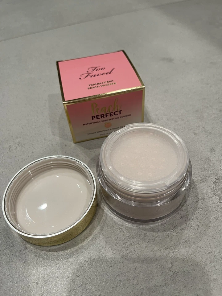 Too Faced Peach Perfect Mattifying Loose Setting Powder 35g 1.23oz  - Image 3 of 4