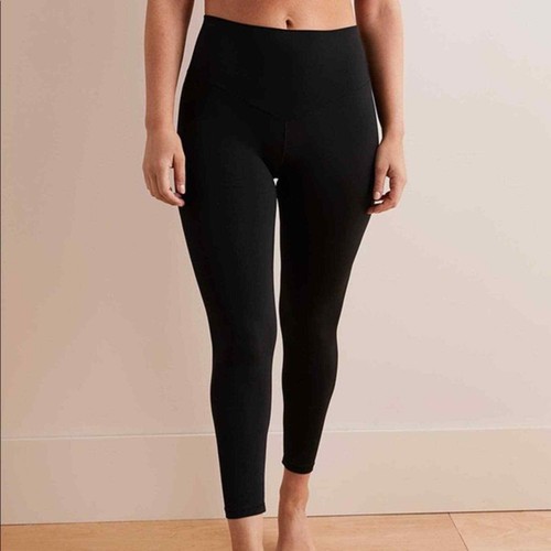 Aerie chill play move high rise black 