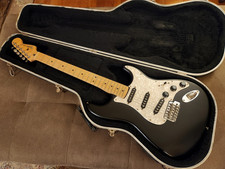 Fender Stratocaster Black Satin SSS MIM Maple Fingerboard