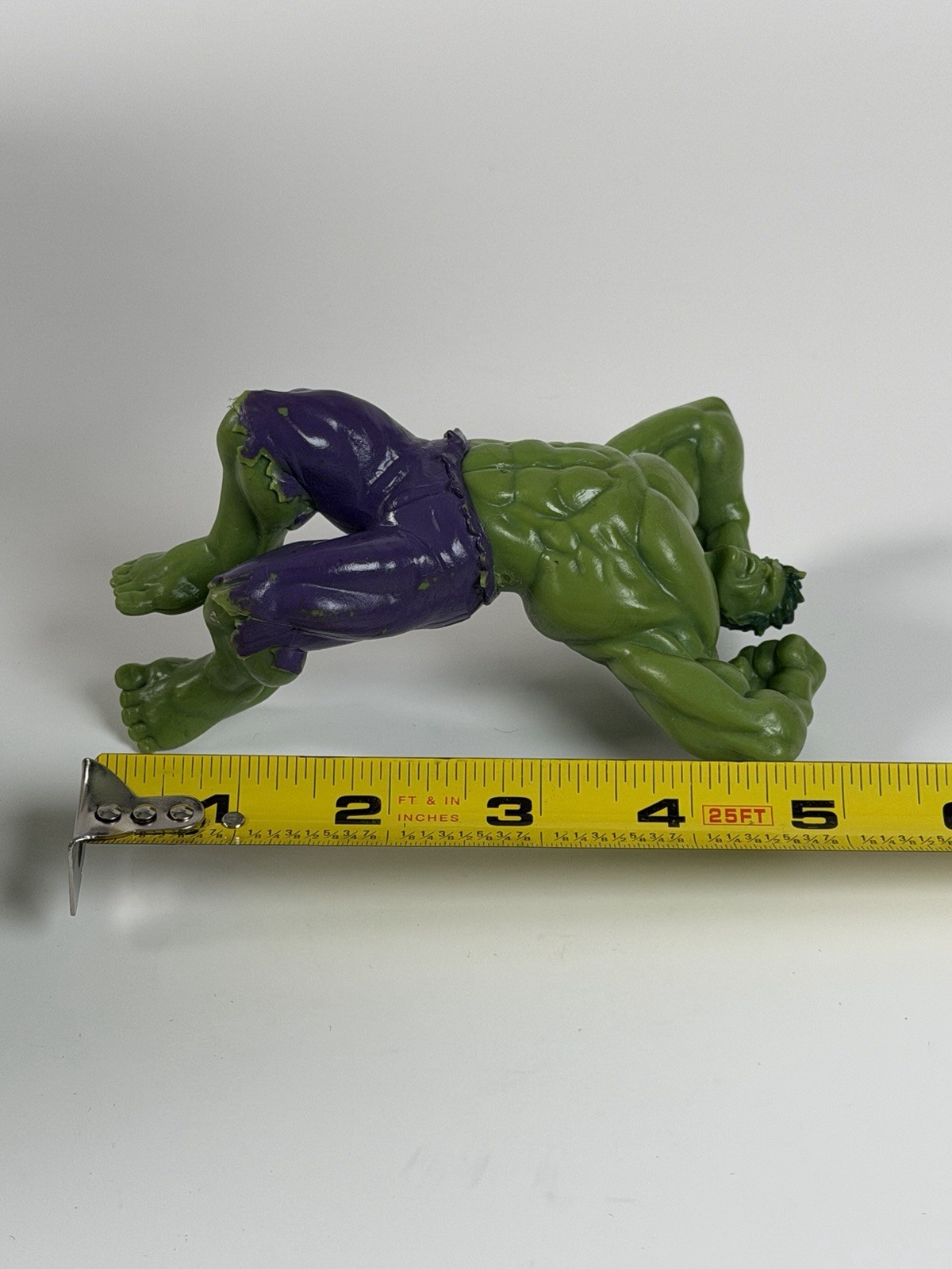 Marvel Incredible Hulk Action Figure 2013 Swimways Corp. Leaping Smash 5"