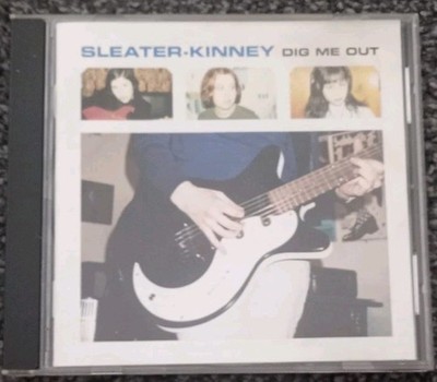  Sleater-Kinney Dig Me Out  (CD, 1997) Matador Records Label OLE 269-2 